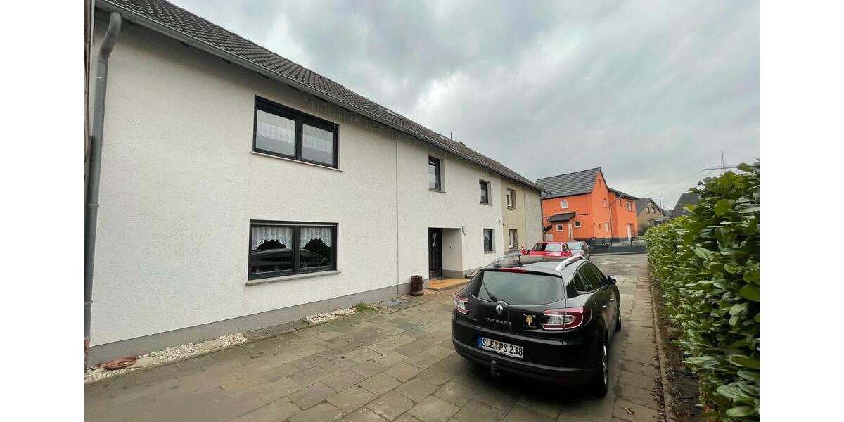 Doppelhaushälfte Zülpich - 5 Zimmer, 157 m&sup2;, 229.000&euro; | Angebot:25920095