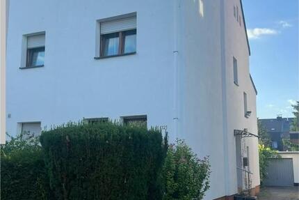 Haus Düren Distelrath - 8 Zimmer, 165 m&sup2;, 375.000&euro; | Angebot:27096795
