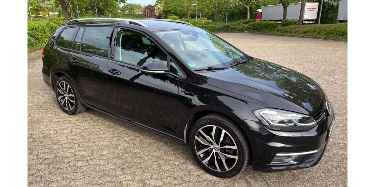 VW Golf 150.500 km 12.000 &euro; Aachen 52078