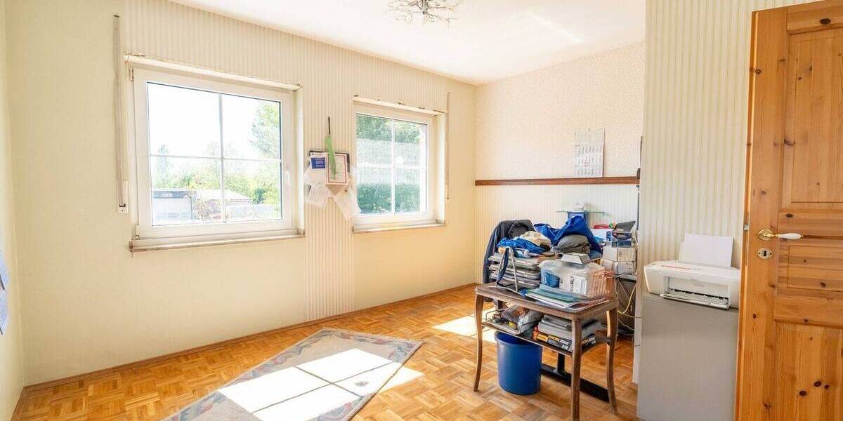 Mehrfamilienhaus, Wohnhaus Erftstadt / Bliesheim Bliesheim - 8 Zimmer, 255 m&sup2;, 769.000&euro; | Angebot:26583297