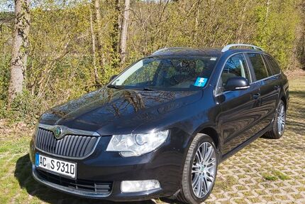 Skoda Superb 238.985 km 6.900 &euro; Kreuzau 52372
