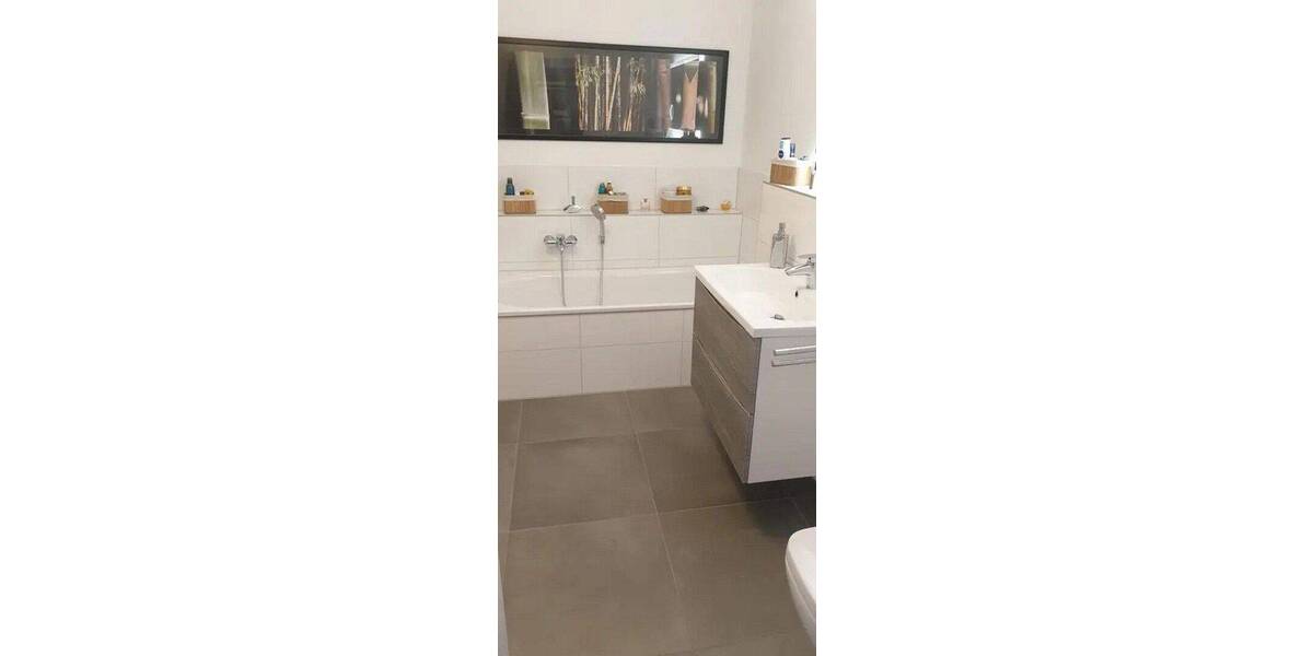 Etagenwohnung Würselen Broichweiden - 3 Zimmer, 104 m&sup2;, 1.100&euro; | Angebot:26818379
