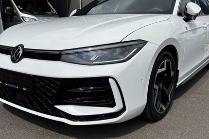 VW Passat Variant 25.212 km 40.880 &euro; Düren 52351