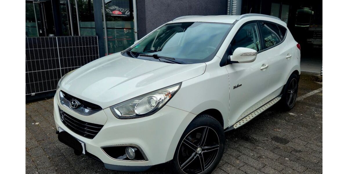 Hyundai ix35 200.000 km 5.570 &euro; Brühl 50321