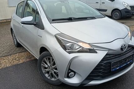 Toyota Yaris 59.000 km 12.900 &euro; Erftstadt 50374