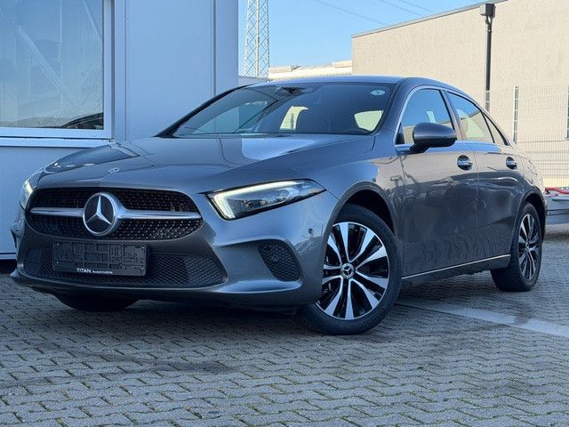 Mercedes-Benz A 250 55.000 km 24.650 &euro; Erftstadt 50374