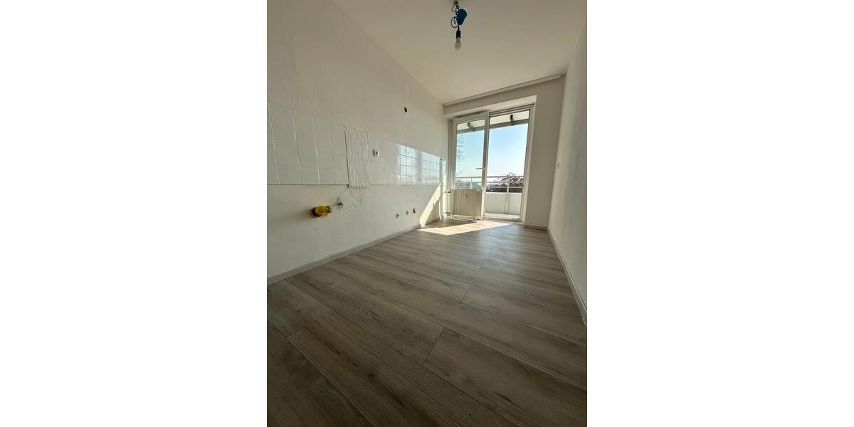 Etagenwohnung Eschweiler - 2 Zimmer, 65 m&sup2;, 650&euro; | Angebot:25887286