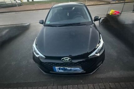 Hyundai i20 64.000 km 8.100 &euro; Baesweiler 52499