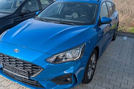 Ford Focus 120.562 km 14.690 &euro; Baesweiler 52499