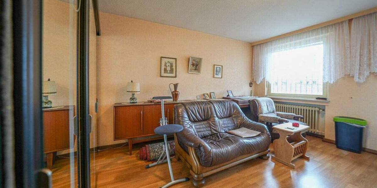 Mehrfamilienhaus, Wohnhaus Jülich Güsten - 5 Zimmer, 126 m&sup2;, 299.000&euro; | Angebot:25742118