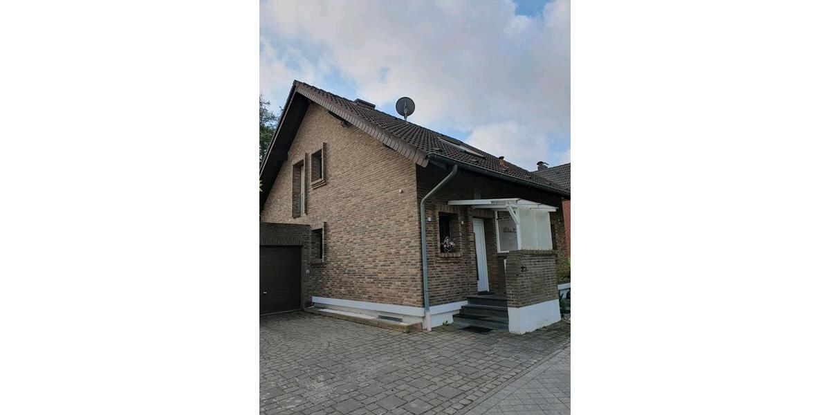 Einfamilienhaus Inden - 4.5 Zimmer, 120 m&sup2;, 380.000&euro; | Angebot:24646531