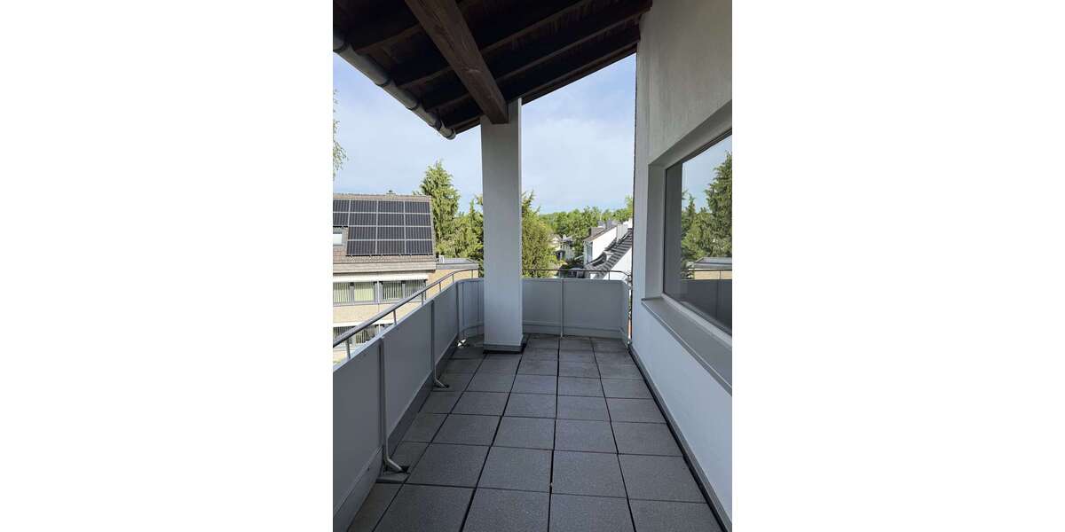 Etagenwohnung Jülich Neubourheim - 4 Zimmer, 92 m&sup2;, 975&euro; | Angebot:26092646