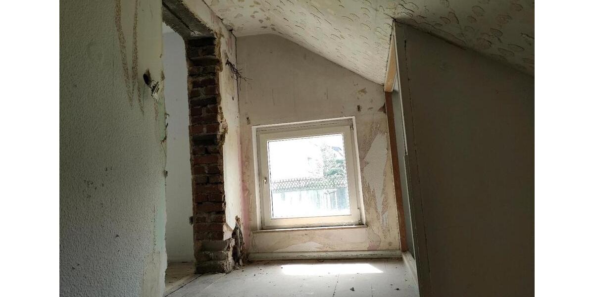 Bauernhaus, Landhaus Stolberg (Rhld.) Büsbach - 4 Zimmer, 100 m&sup2;, 220.000&euro; | Angebot:25452144