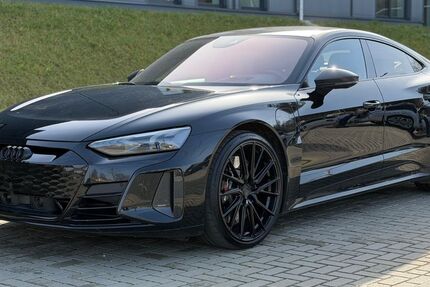 Audi RS e-tron GT 68.900 km 64.999 &euro; Alsdorf 52477