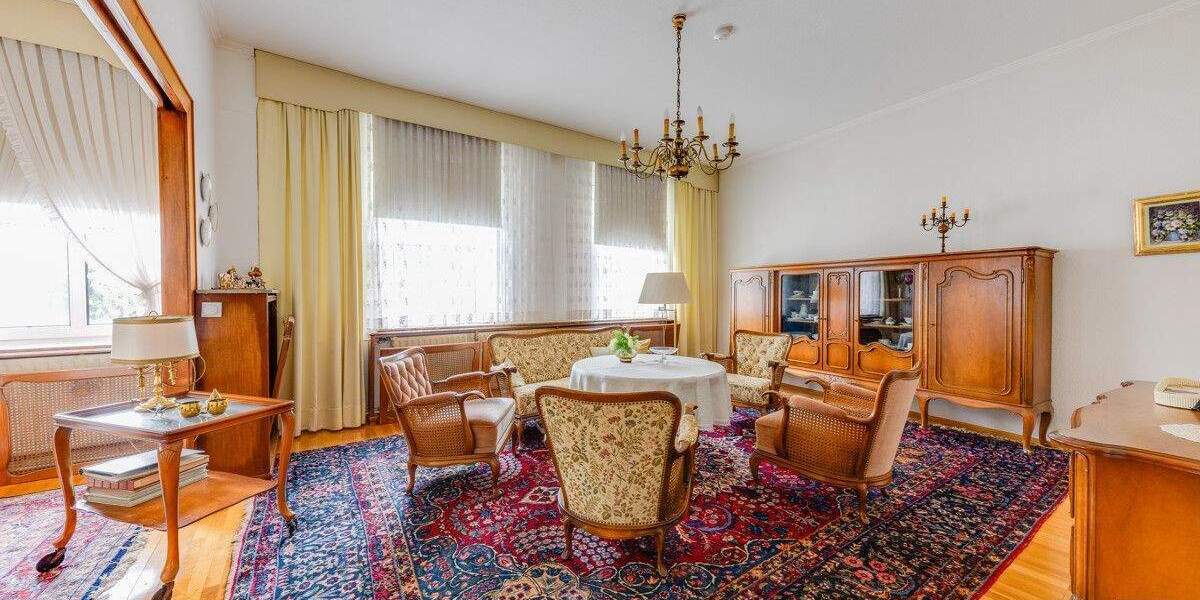 Einfamilienhaus Stolberg (Rheinland) Vicht - 8 Zimmer, 249 m&sup2;, 499.000&euro; | Angebot:25674474