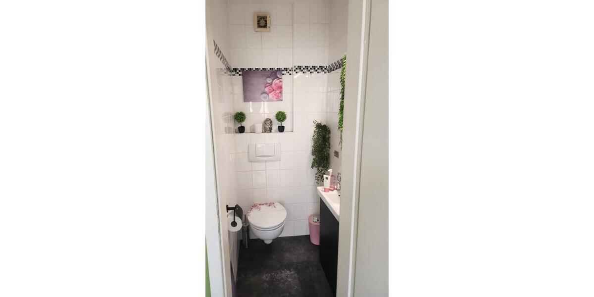 Reihenhaus Erftstadt - 5 Zimmer, 148 m&sup2;, 1.750&euro; | Angebot:26095570