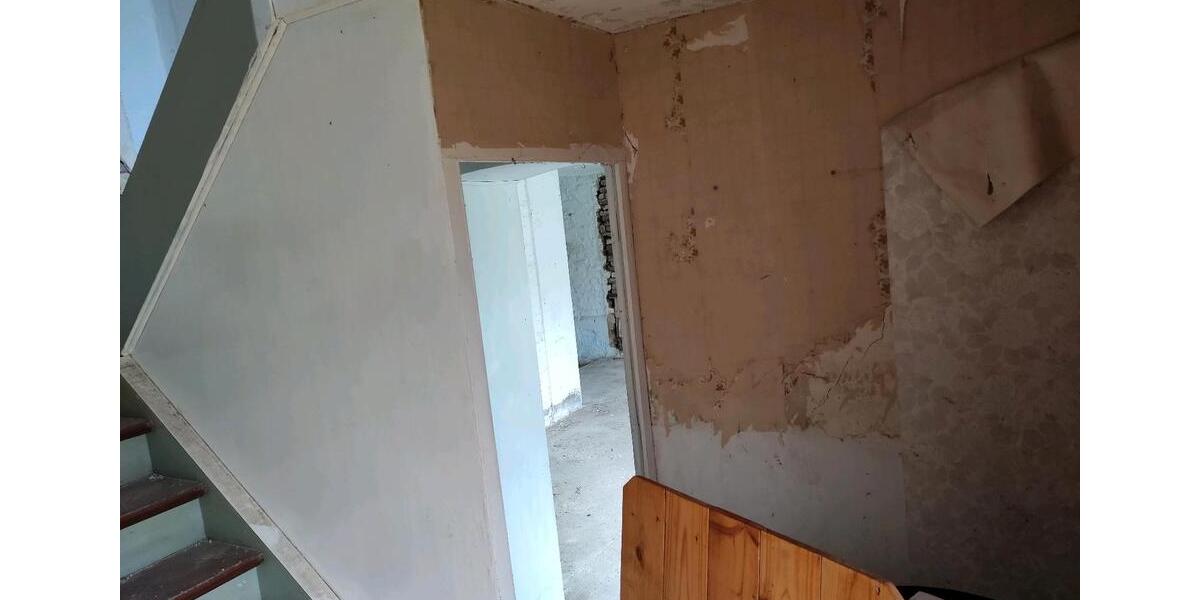 Bauernhaus, Landhaus Stolberg (Rhld.) Büsbach - 4 Zimmer, 100 m&sup2;, 220.000&euro; | Angebot:25452144