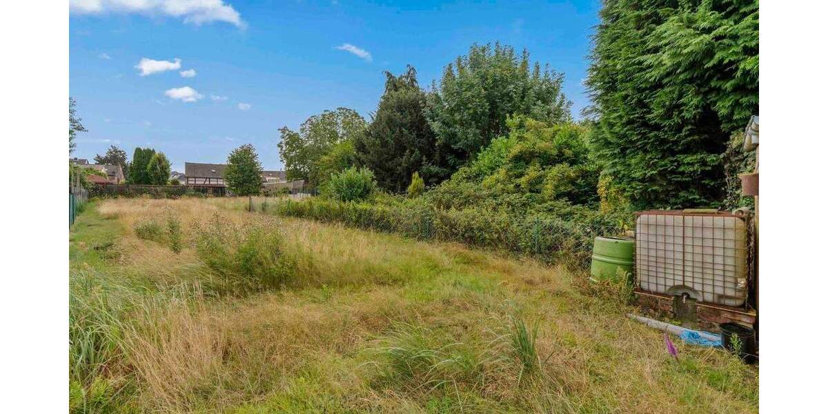 Doppelhaushälfte Bedburg Kirchherten - 3 Zimmer, 93 m&sup2;, 165.000&euro; | Angebot:25911389