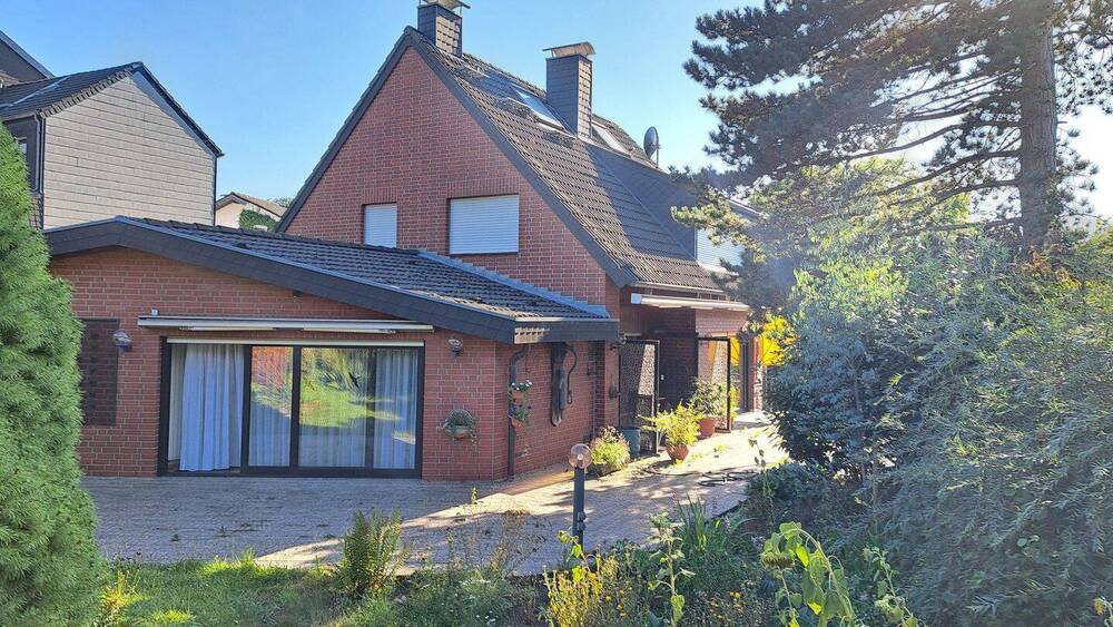 Einfamilienhaus Stolberg - 6 Zimmer, 170 m&sup2;, 520.000&euro; | Angebot:26794545