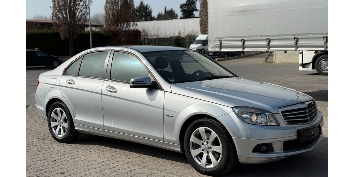 Mercedes-Benz C 180 174.101 km 7.500 &euro; Alsdorf 52477