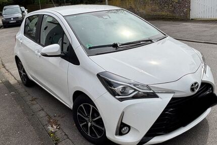 Toyota Yaris 69.500 km 10.800 &euro; Eschweiler 52249