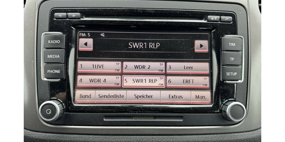 VW Tiguan 2.0TSI DSG 4-Motion Xenon AHK SR+WR 1.Hd 109.500 km 11.400 &euro; Erftstadt 50374