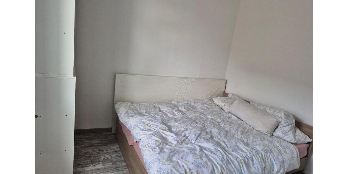 Etagenwohnung Düren Mariaweiler-Hoven - 1 Zimmer, 35 m&sup2;, 650&euro; | Angebot:26439661