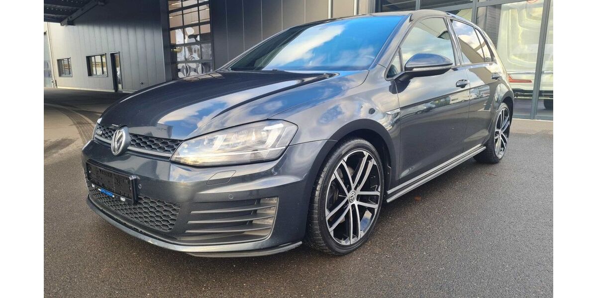 VW Golf 212.260 km 13.990 &euro; Düren 52351