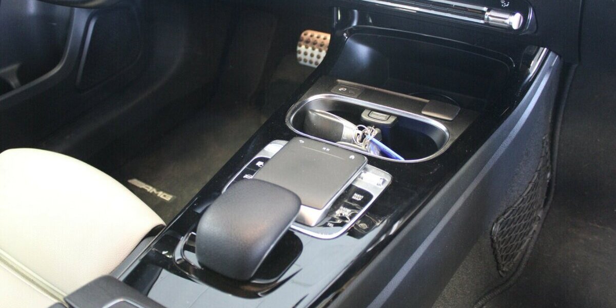 Mercedes-Benz A 220 7G-DCT AMG Line 90.723 km 21.480 &euro; Euskirchen 53881