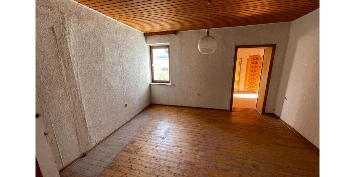 Reihenhaus Eschweiler - 6 Zimmer, 100 m&sup2;, 219.000&euro; | Angebot:25285888