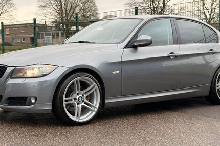 BMW 330 180.504 km 13.500 &euro; Würselen 52146
