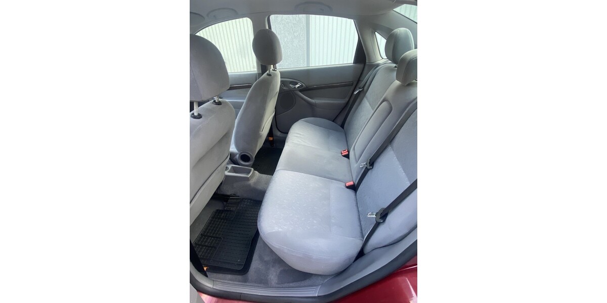 Ford Focus 154.000 km 1.300 &euro; Aachen 52058