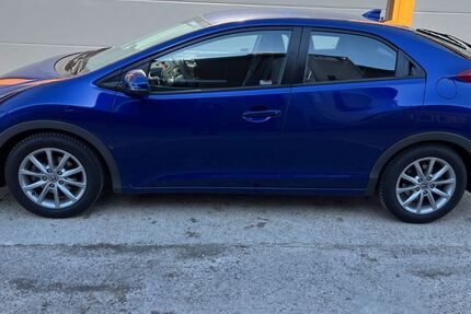 Honda Civic 38.538 km 11.500 &euro; Kreuzau-Stockheim 52372