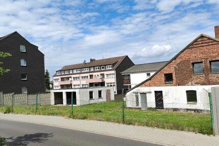 Haus Stolberg (Rhld.) Büsbach - 4 Zimmer, 100 m&sup2;, 220.000&euro; | Angebot:25452144