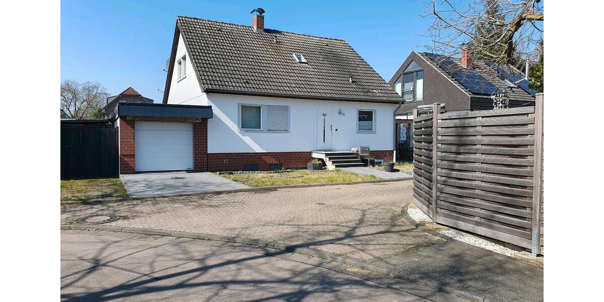 Einfamilienhaus Kerpen Buir - 4 Zimmer, 131 m&sup2;, 1.700&euro; | Angebot:27615915