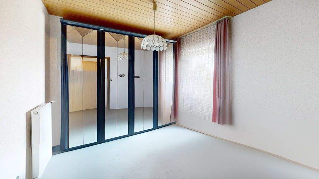 Einfamilienhaus Erftstadt Lechenich - 4 Zimmer, 107 m&sup2;, 275.000&euro; | Angebot:25703235