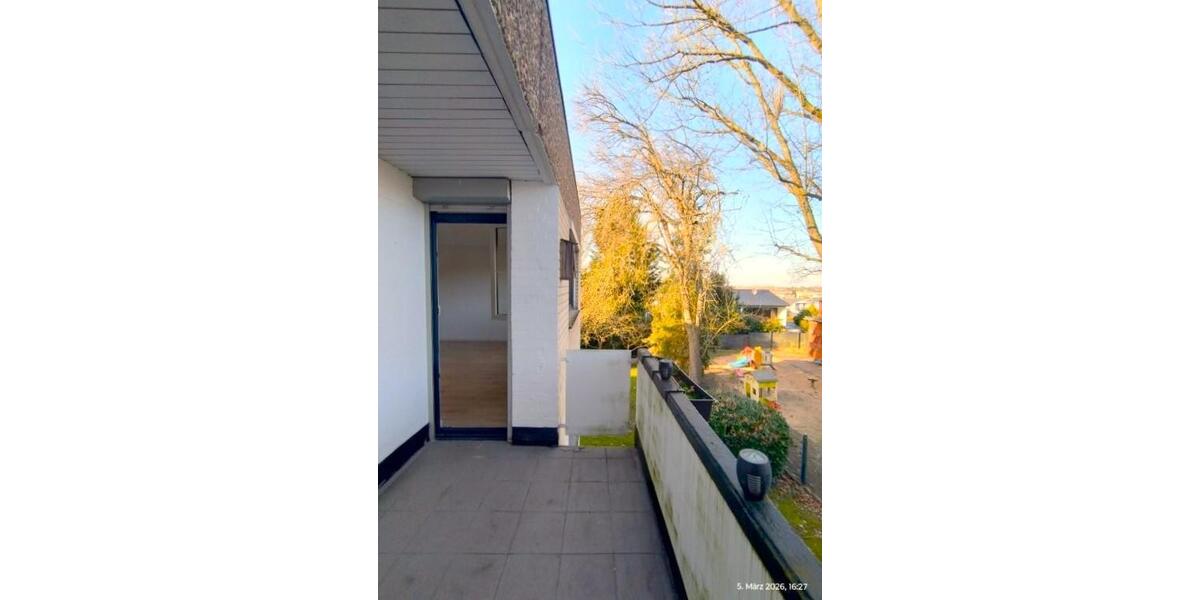 Waldrandlage von Frechen-Königsdorf - gut geschnittene 2,5-Zimmer Wohnung mit Balkon - Etagenwohnung Frechen Königsdorf | Angebot:25874456