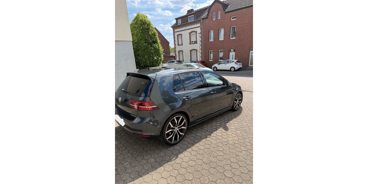 VW Golf 141.000 km 17.450 &euro; Herzogenrath 52134