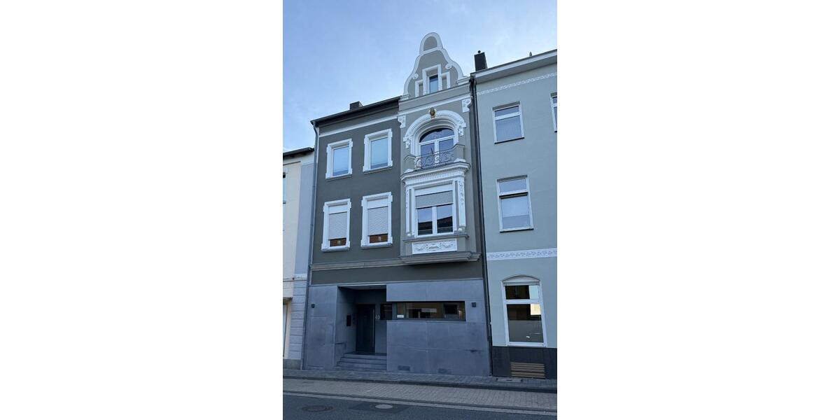 Einfamilienhaus Linnich - 11 Zimmer, 295 m&sup2;, 498.000&euro; | Angebot:24766956