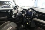 Mini Cooper SE Essential Trim 6.970 km 16.980 &euro; Euskirchen 53881