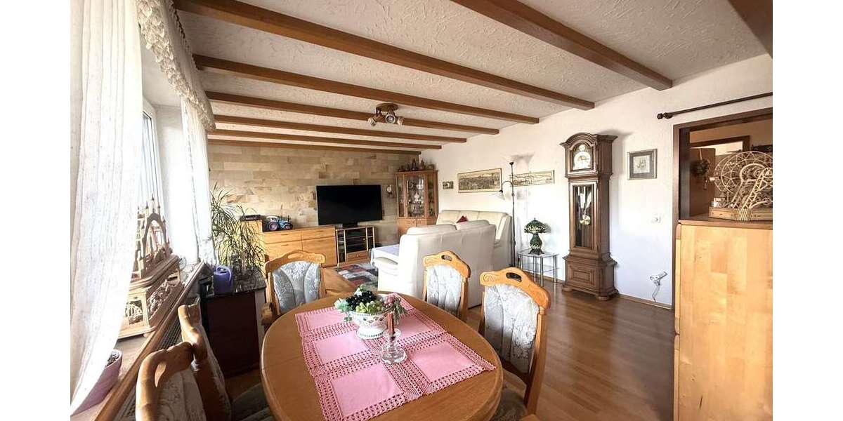 Etagenwohnung Frechen - 3 Zimmer, 85 m&sup2;, 329.000&euro; | Angebot:25138135