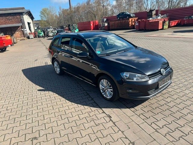 VW Golf 216.000 km 6.450 &euro; Stolberg 52222
