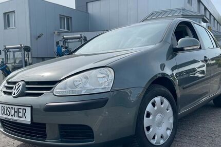 VW Golf 124.000 km 5.850 &euro; Stolberg 52222