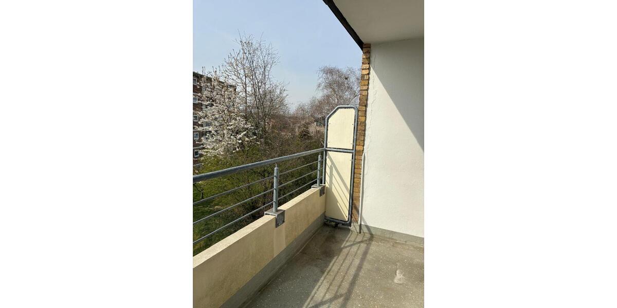 Etagenwohnung Bergheim Ahe - 2 Zimmer, 70 m&sup2;, 665&euro; | Angebot:25903361