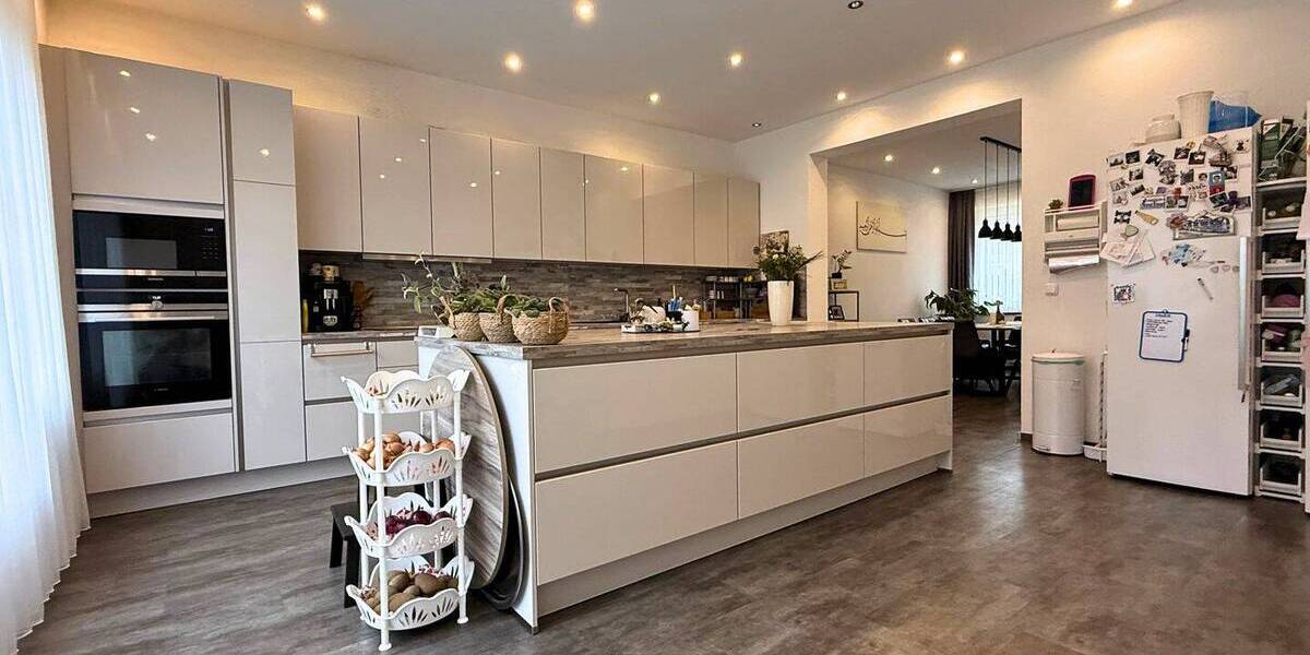 Einfamilienhaus Alsdorf - 8 Zimmer, 238 m&sup2;, 549.000&euro; | Angebot:26816782