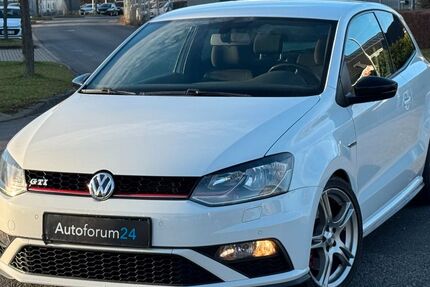 VW Polo 87.000 km 11.799 &euro; Jülich 52428