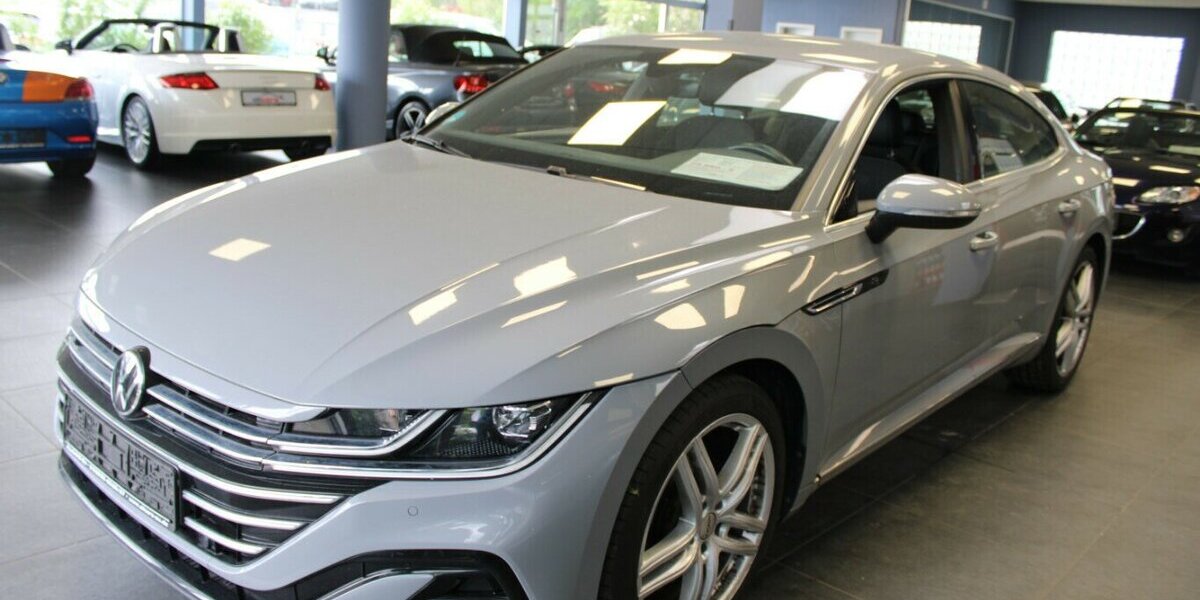 VW Arteon 2.0 TSI OPF DSG R Line 106.743 km 23.980 &euro; Euskirchen 53881