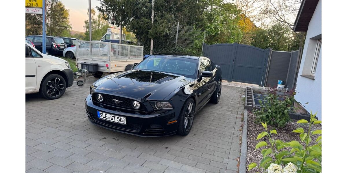 Ford Mustang 104.500 km 24.000 &euro; mechernich 53894