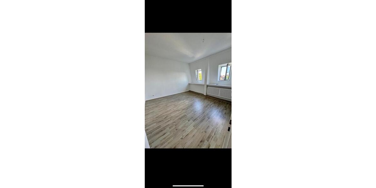 Etagenwohnung Jülich - 4 Zimmer, 91 m&sup2;, 1.050&euro; | Angebot:25260957