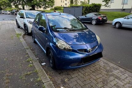 Toyota Aygo (X) 133.600 km 2.450 &euro; Aachen 52074